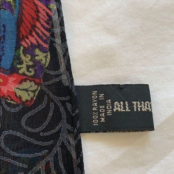 Vintage Chinese clothing design black rayon scarf - Picture 10 of 10